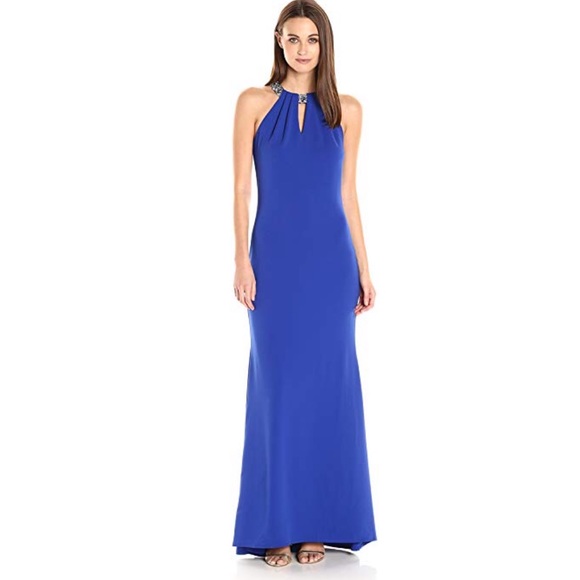 Carmen Marc Valvo Dresses & Skirts - Carmen Marco Valvo Gown